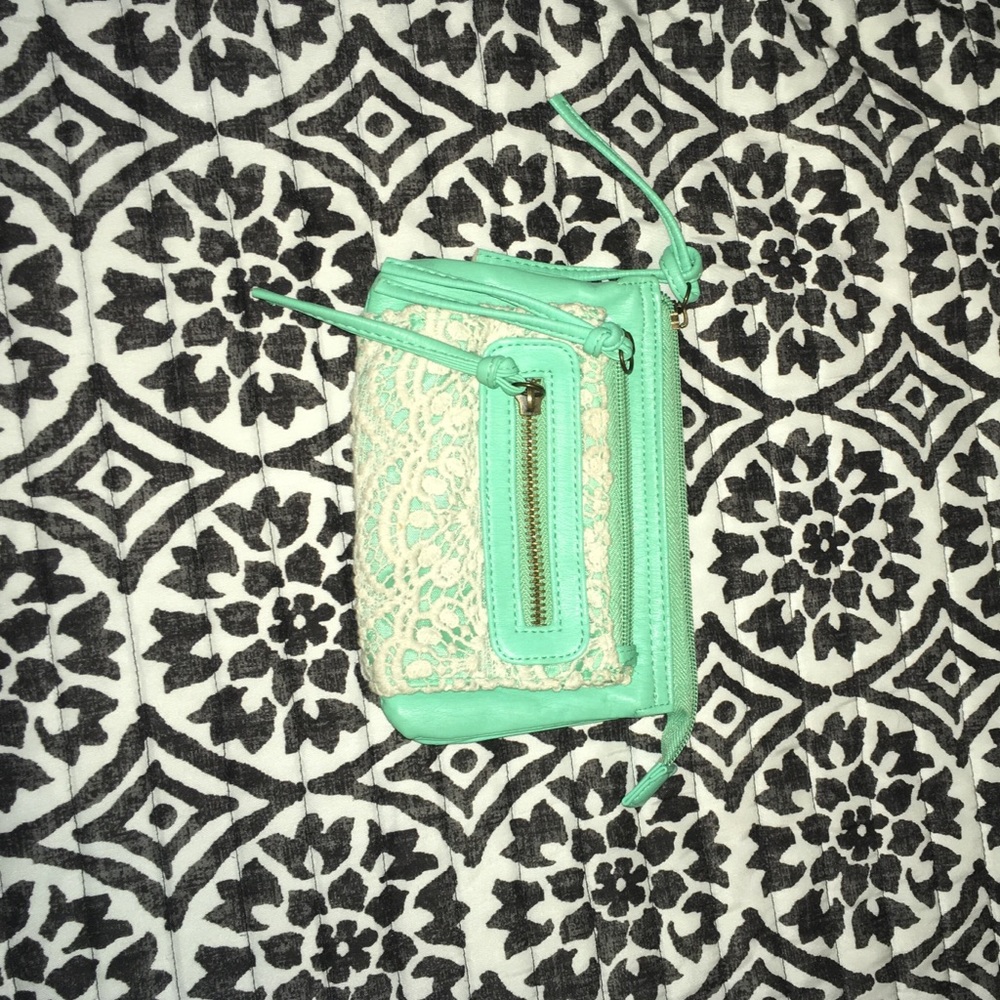 Wallet - Picture 1 of 2