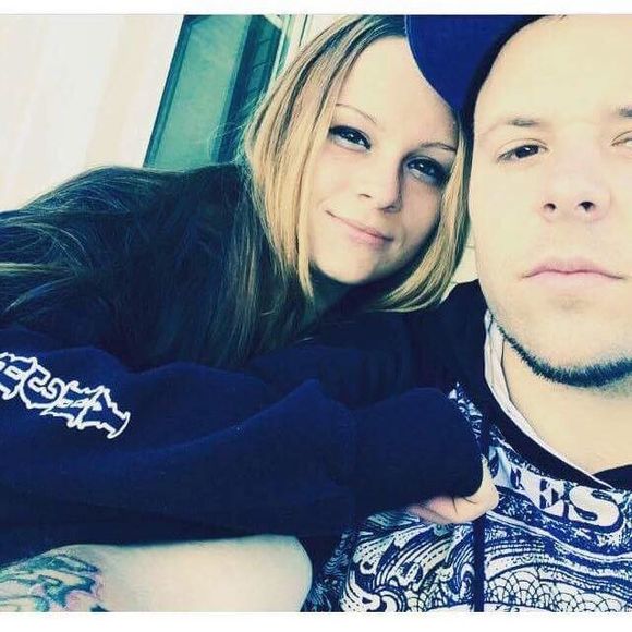 Meet your Posher, Tonya - Picture 1 of 1