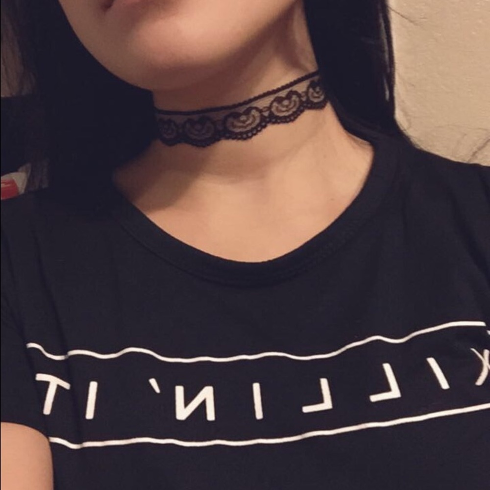 Delicate Lace Choker