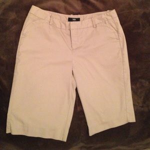 Khaki Bermuda dress shorts