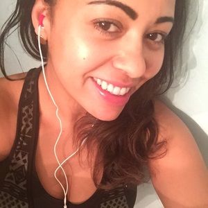 Meet your Posher, Samantha