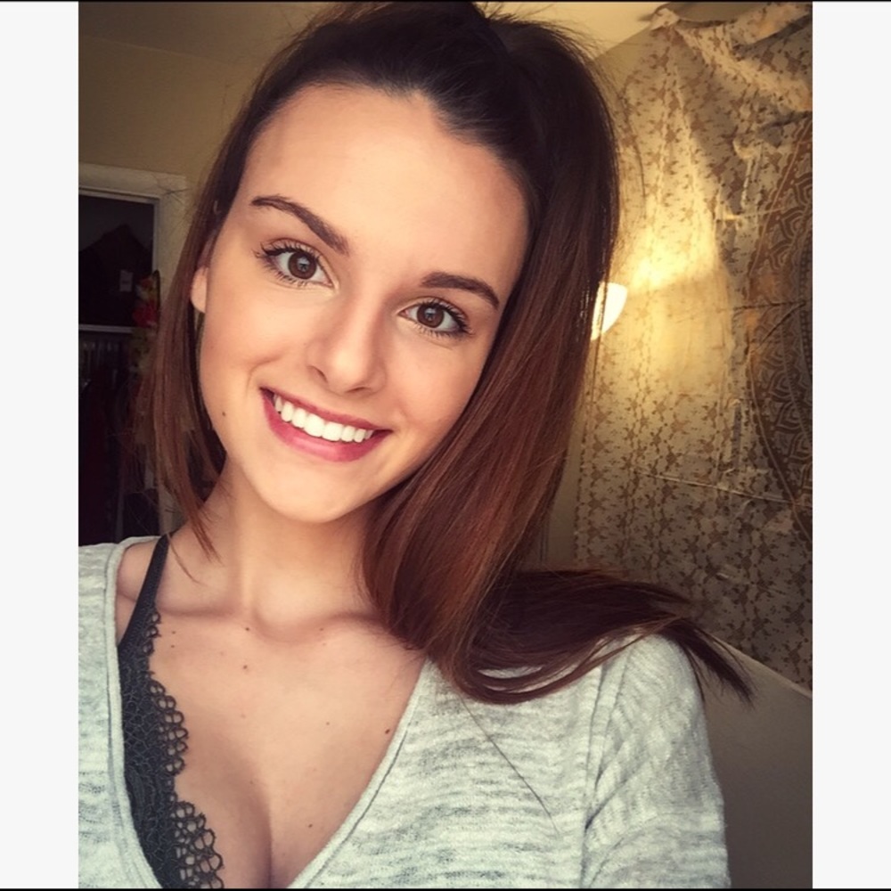 Meet your Posher, Ali