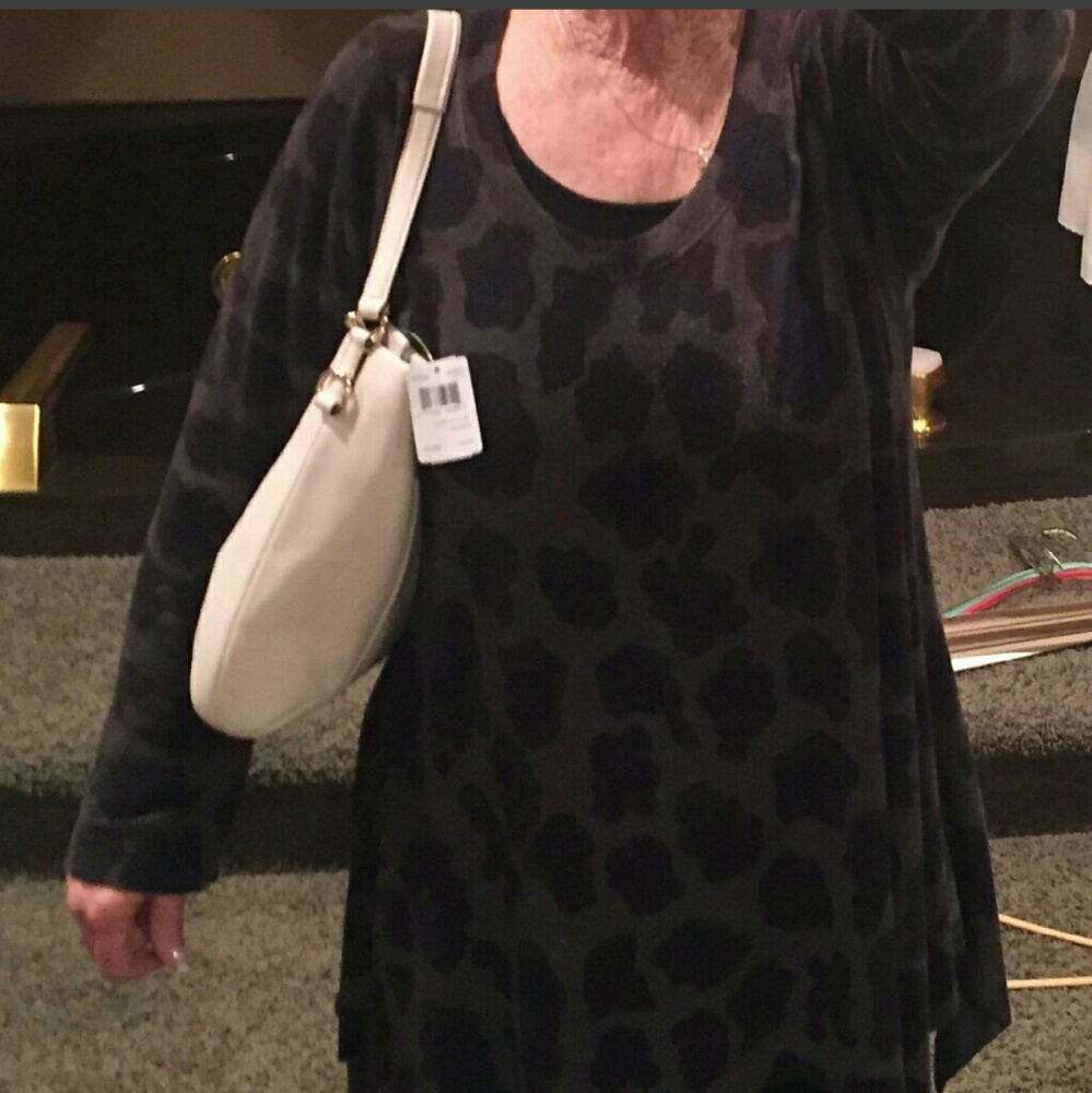 Extra photos of Coach listing