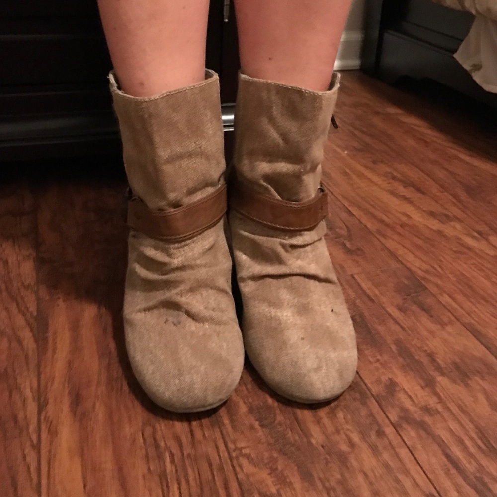 MUST HAVE ALDO wedge booties 🙌🏼🙌🏼🙌🏼