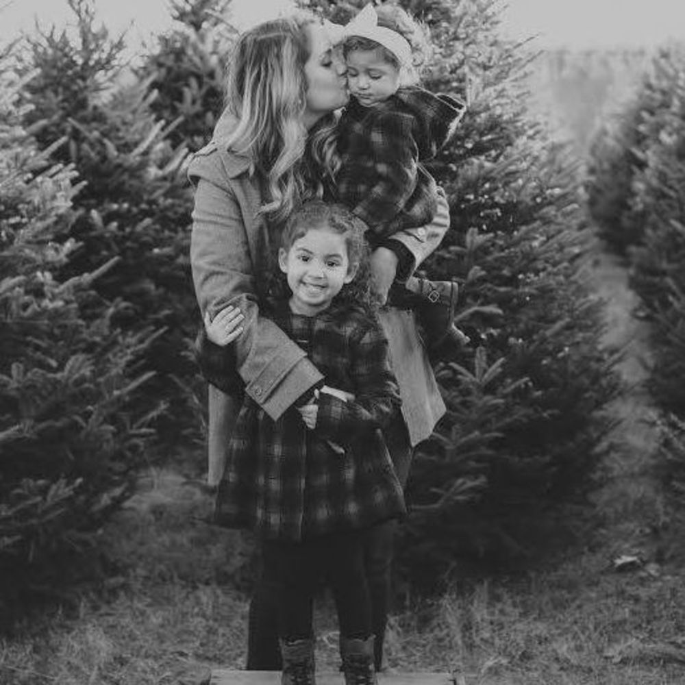 Meet your Posher, Elena