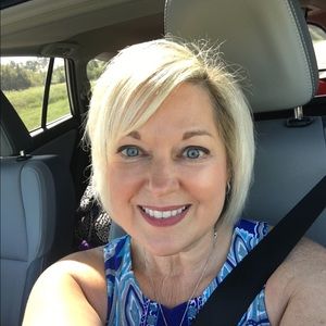 Meet your Posher, Kim