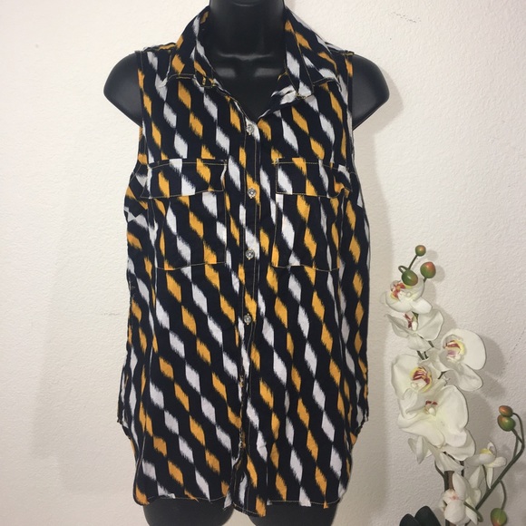 Michael Kors Tops - Michael Kors Tank Top Button Down