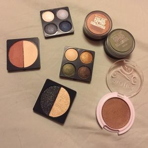 Drugstore eyeshadow bundle