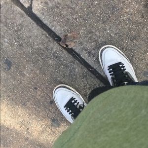 Meet your Posher, Ean