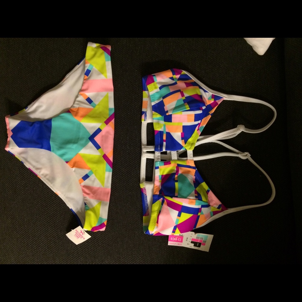 NWT vs pink swimsuit two pieces bikini