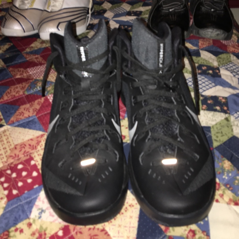Hyperdunks - Picture 4 of 4