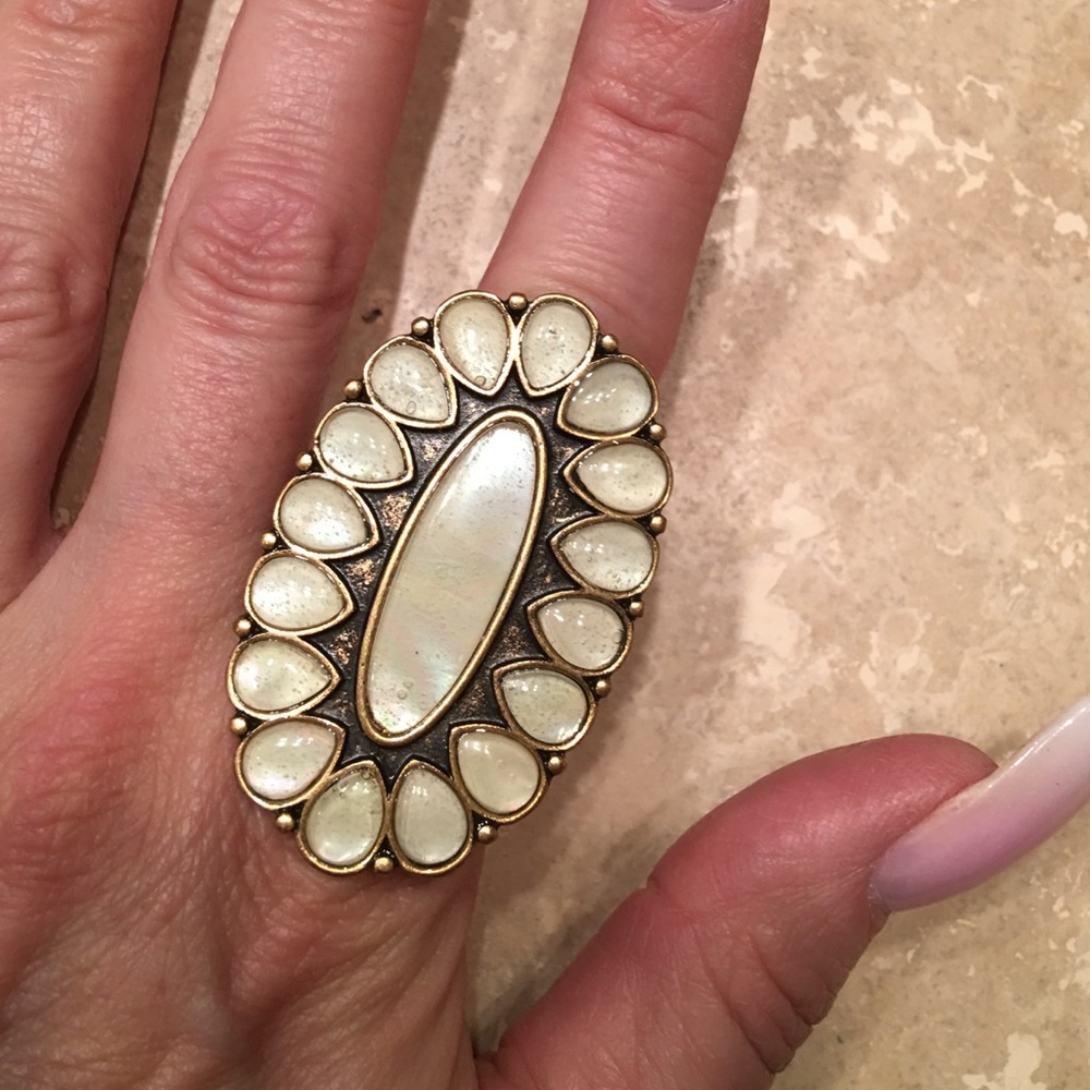 NWOT Lucky Brand Gold Ring
