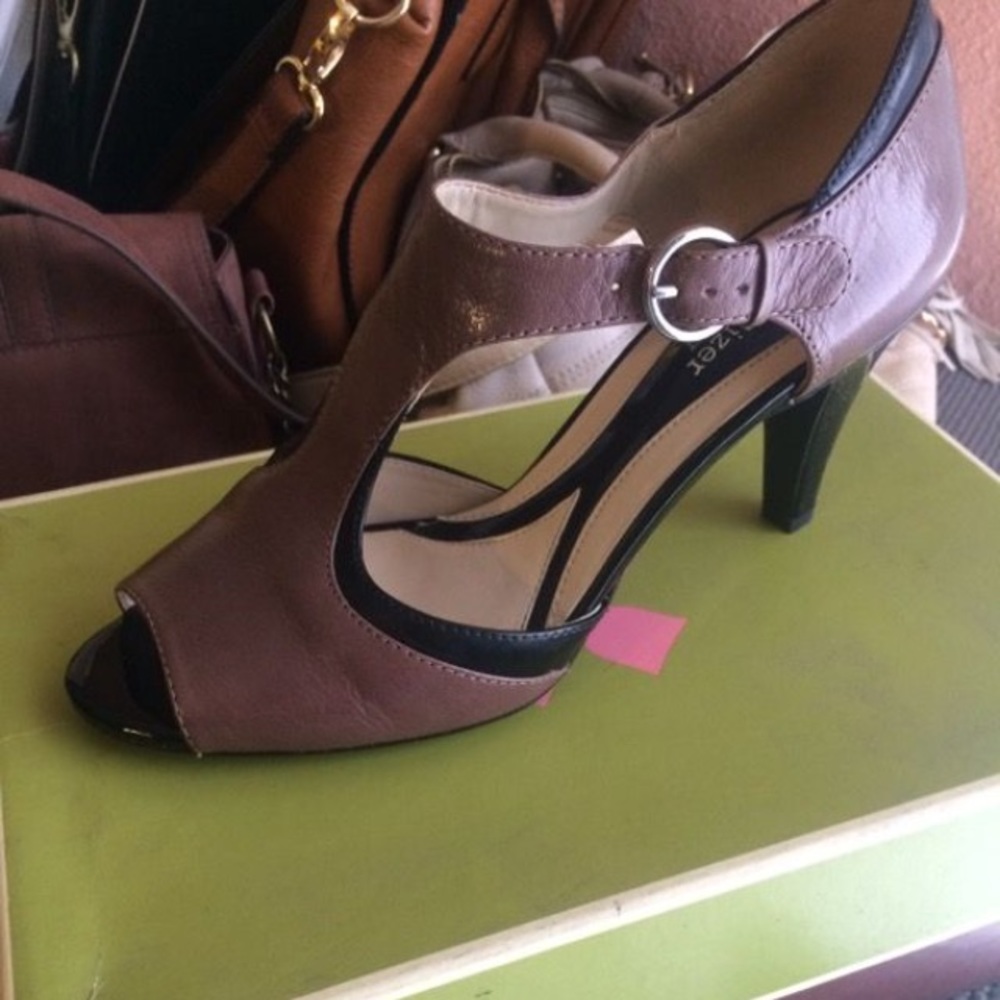 Naturalizer Heels