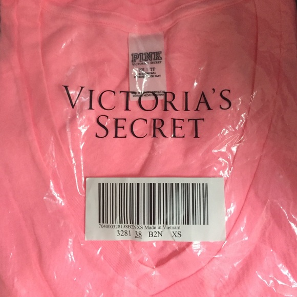 PINK essential V neck tee - Picture 4 of 4