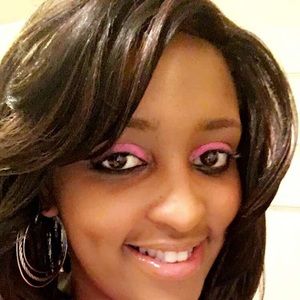 Meet your Posher, Deshanda