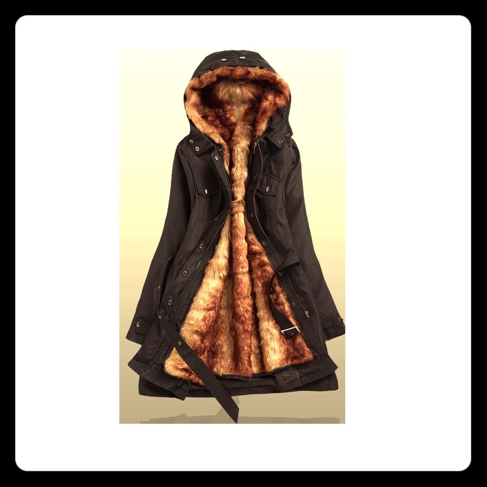 Black Nylon Parka Coat with lining