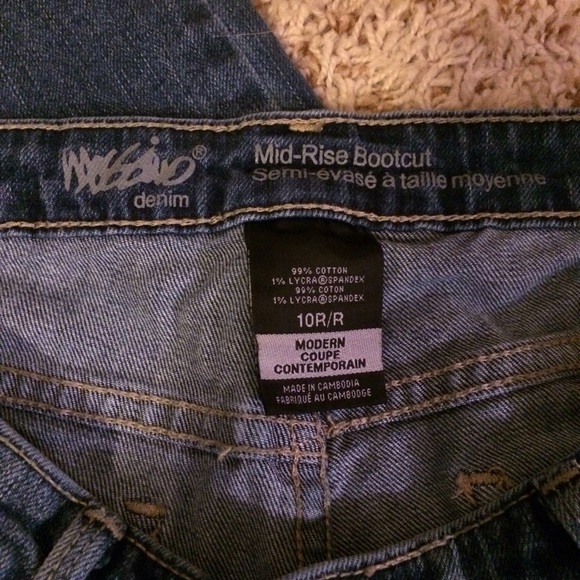 MOSSIMO Mid-Rise Bootcut Jeans - Picture 3 of 3