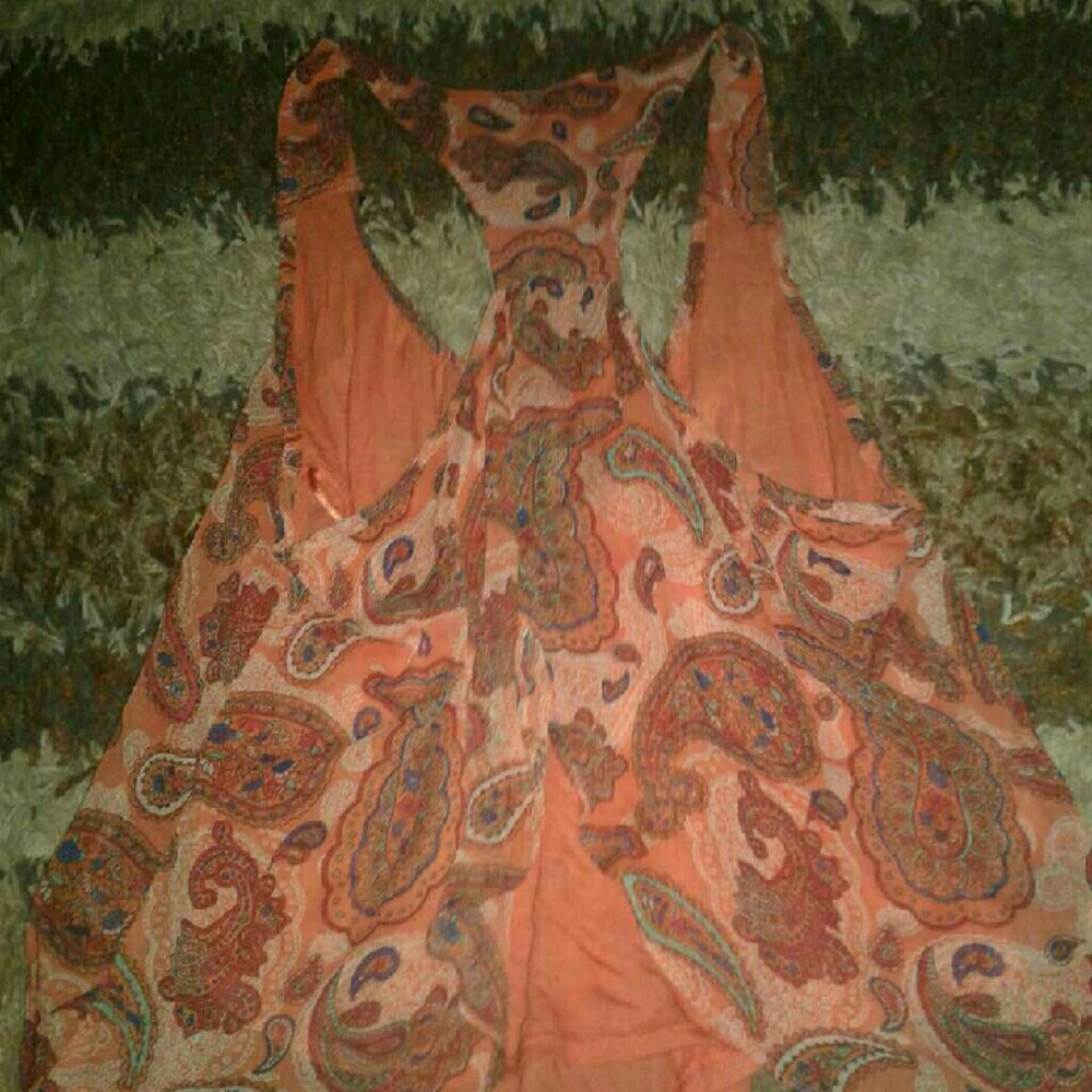 trendy tank  size med  by ambiance super cute