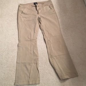 American Eagle Outfitters khaki jegging