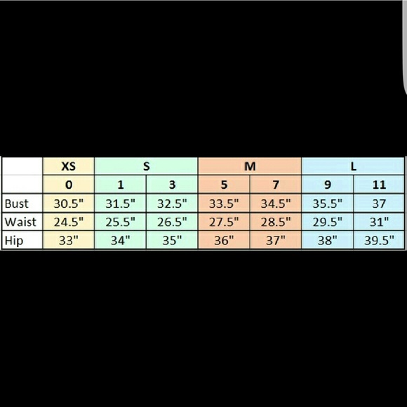 ONLY XS LEFT --- Sadie and Sage Natalie Dress - Picture 4 of 4