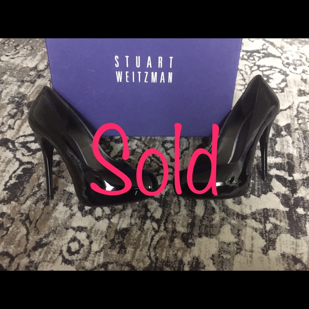 Stuart Weitzman Black Patent Leather Peeptoe Pumps