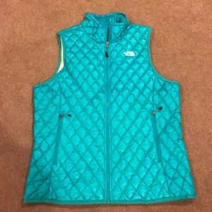 North face vest