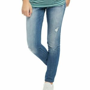MATERNITY DISTRESSED BLUE JEANS