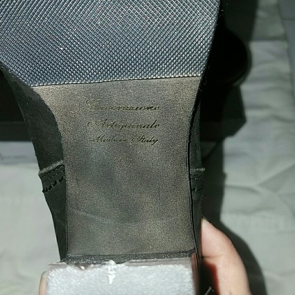 Barneys New York Suede Italian Booties 41 - Picture 2 of 4