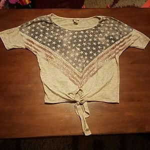 Dautrip size small top