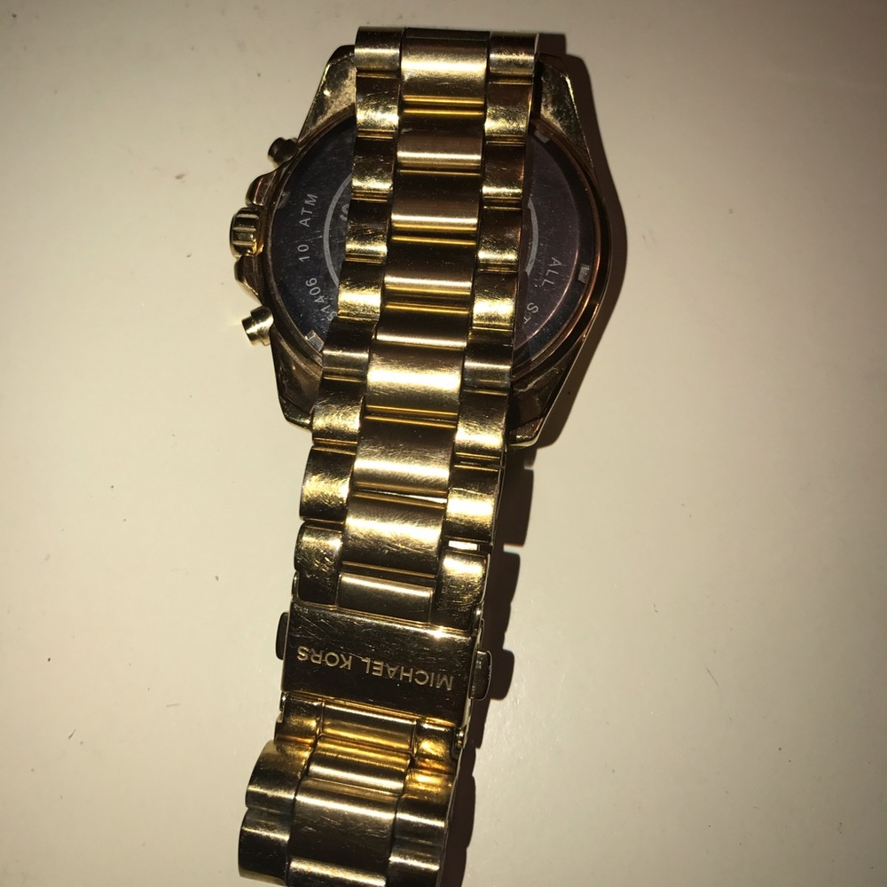 Michael Kors gold watch - Picture 2 of 3