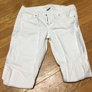 White American Eagle Jeans