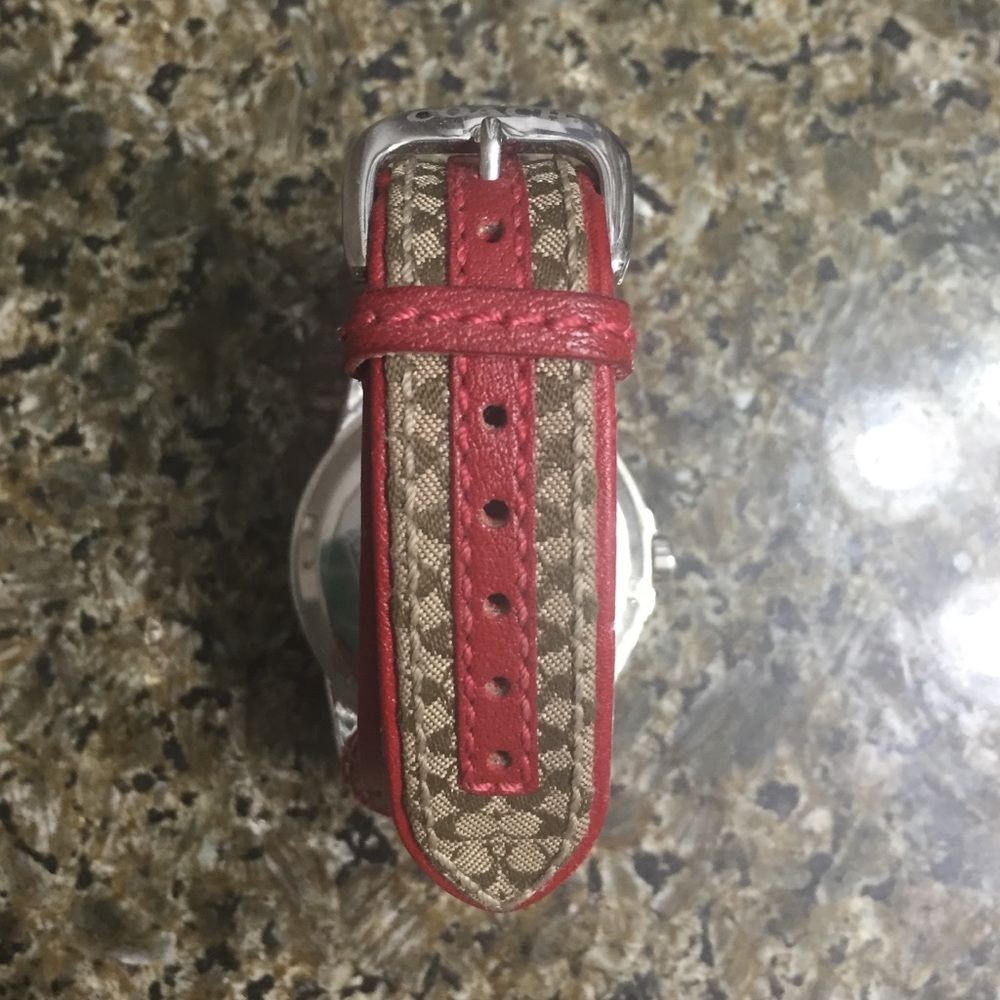 Coach watch - Picture 2 of 4