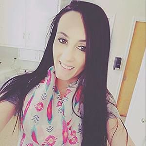 Meet your Posher, Jade