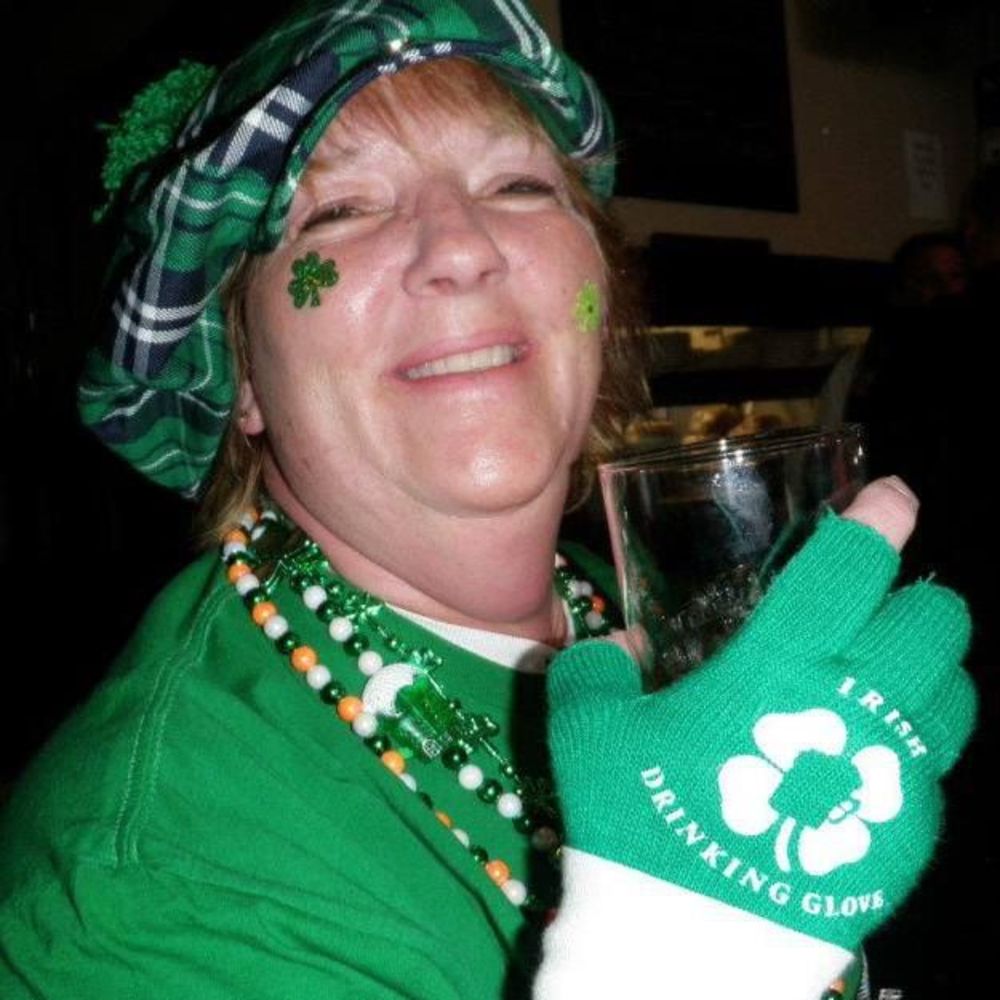 Meet your Posher, Roxanne