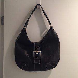 ✨ REDUCED! ✨ Michael Kors black shoulder bag