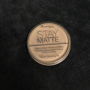 Rimmel London stay matte pressed powder