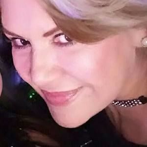 Meet your Posher, Rosy