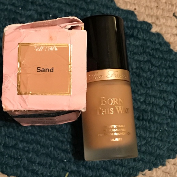 Too faced Born This Way foundation - Picture 1 of 3