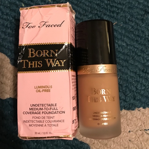 Too faced Born This Way foundation - Picture 3 of 3