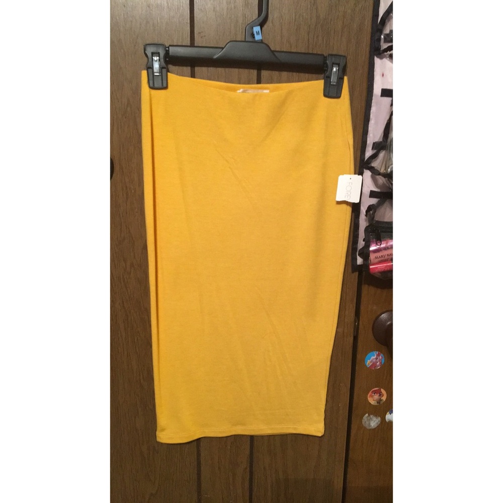 F21 pencil skirt