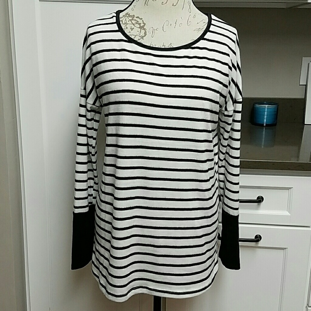 🆑 Soft Striped Sweater