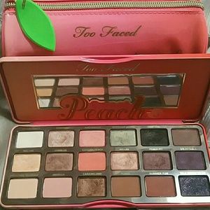 Used Too faced Peach Palette