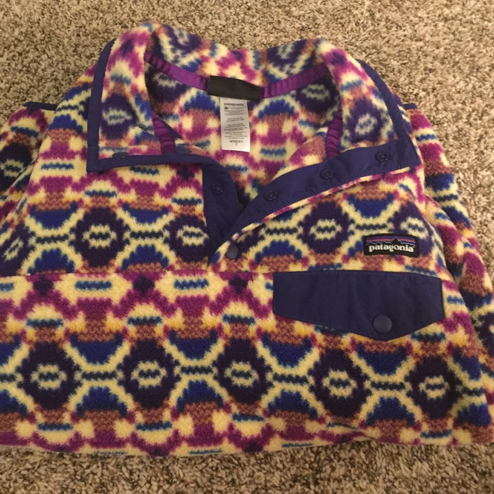 Patagonia "synchilla" pullover