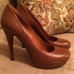 *SOLD* Gucci Charlotte Platform Pumps