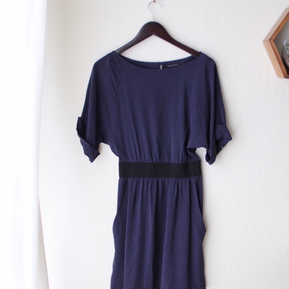 Theory Dresses & Skirts - Theory Silk Dress - Mint Condition