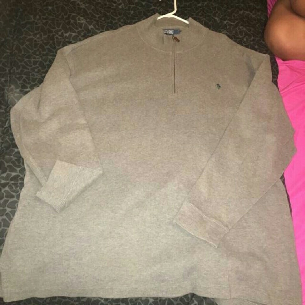 Polo sweater