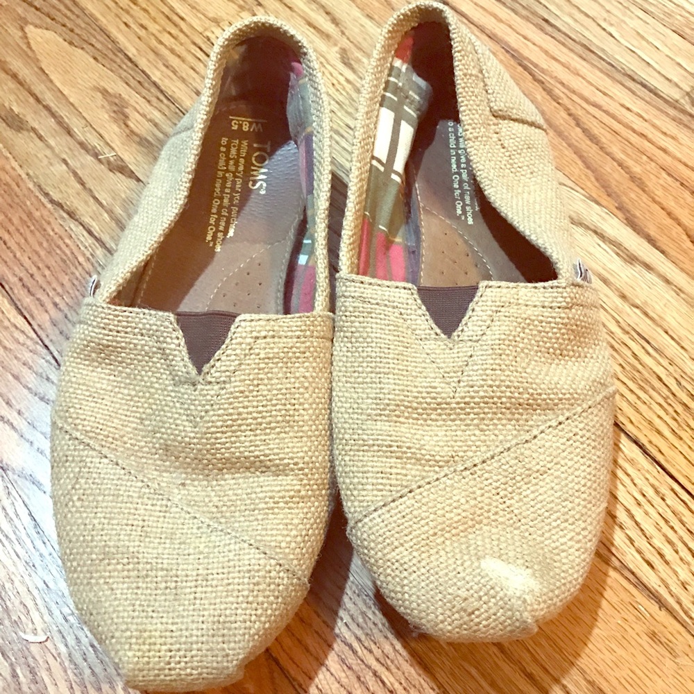Burlap TOMS
