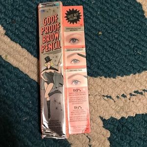 Benefit Brow pencil