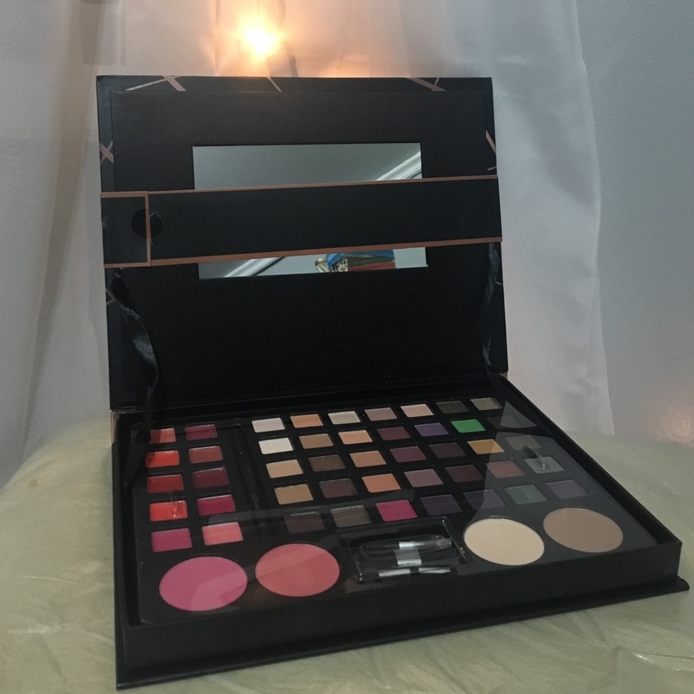 The Treasure Box Cosmetic Collection