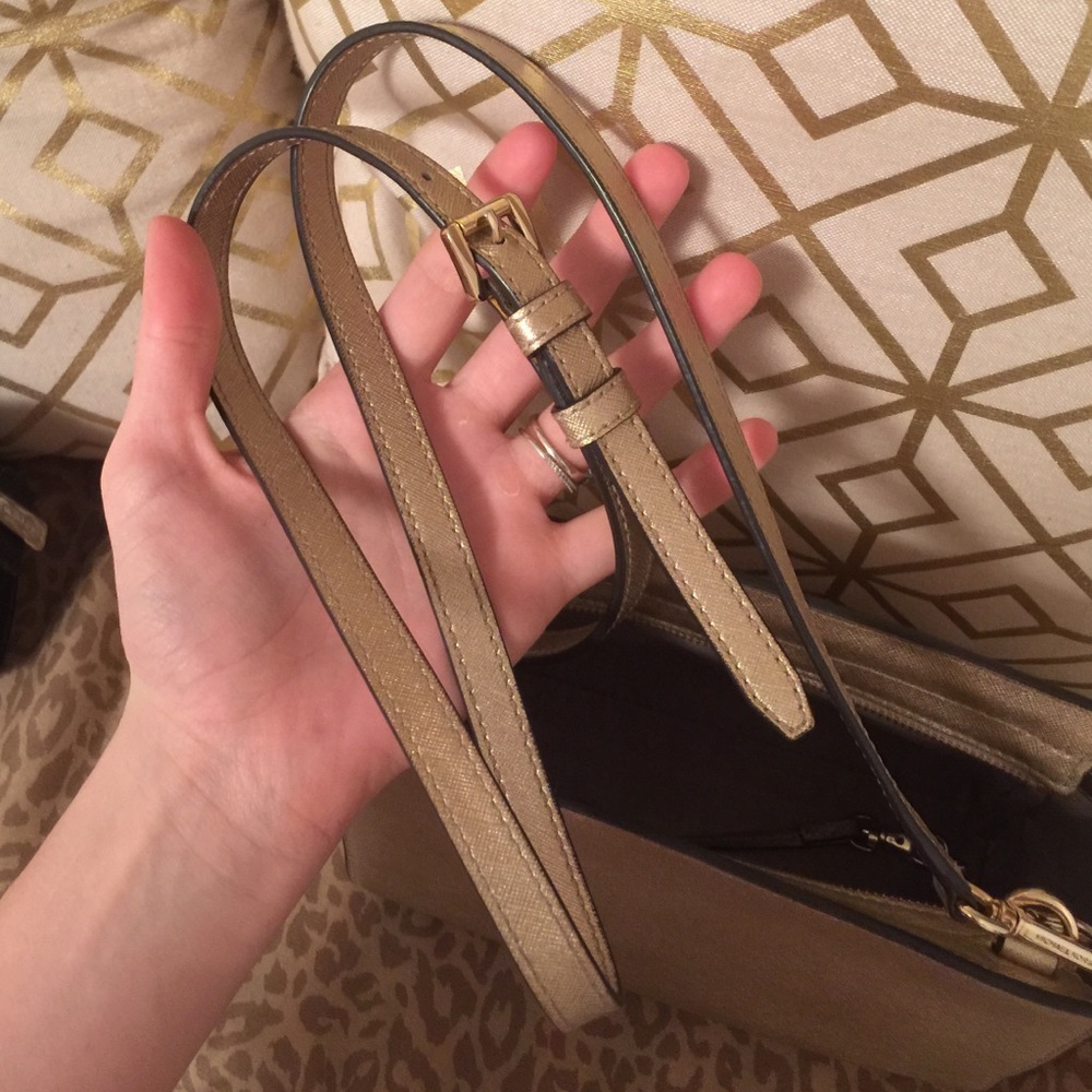 Michael Kors Medium Selma Gold - Picture 4 of 4
